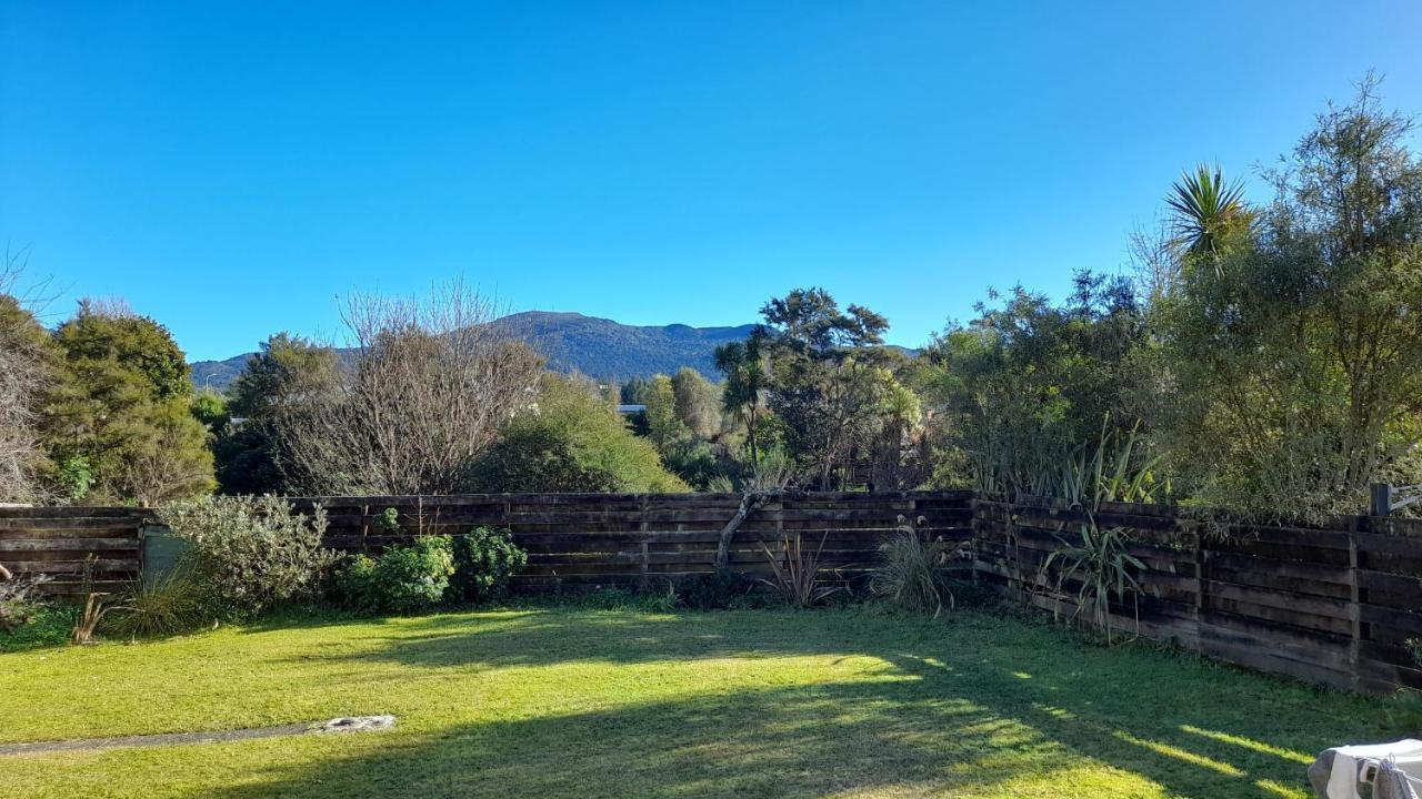 טוראנגי Pihanga Vista Cottage מראה חיצוני תמונה